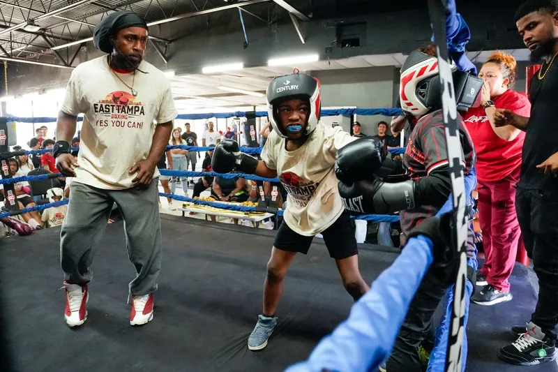 Battle Zone Boxing fight night — amateur boxing bout (22)
