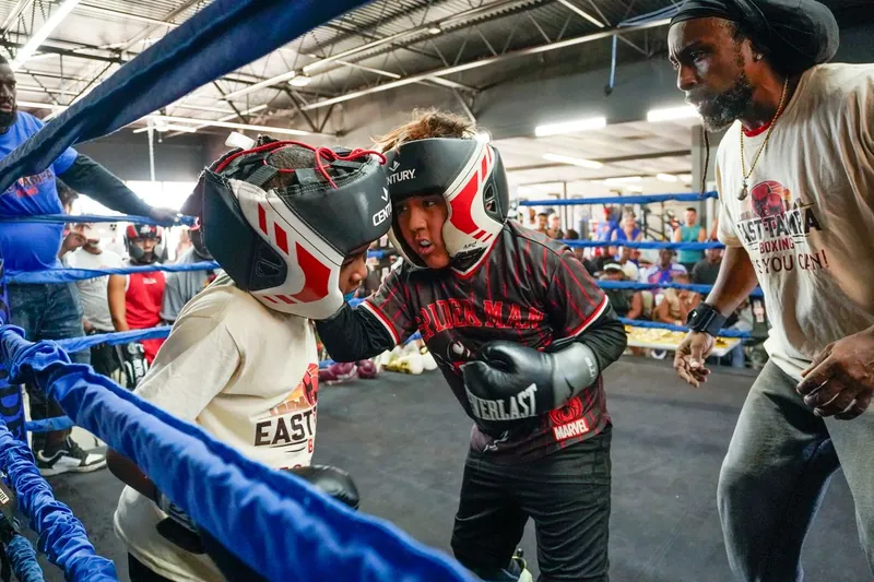 Battle Zone Boxing fight night — amateur boxing bout (26)