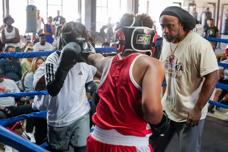 Boxing training session at Battle Zone Boxing, Pinellas Park (44)