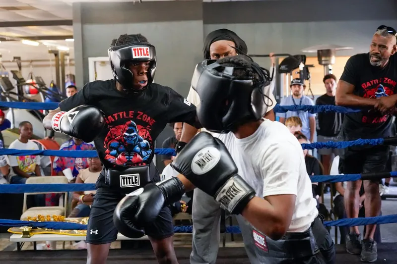 Boxing training session at Battle Zone Boxing, Pinellas Park (48)